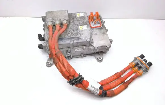 Polestar 2 Voltage converter inverter 32335618