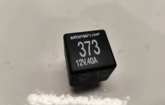 Audi A4 S4 B7 8E 8H Other relay 8D0951253A