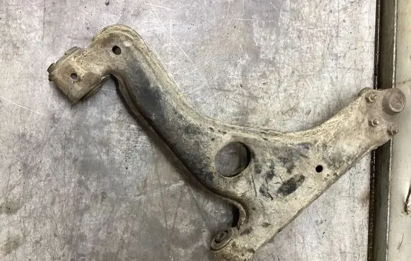 Opel Astra G Front lower control arm/wishbone