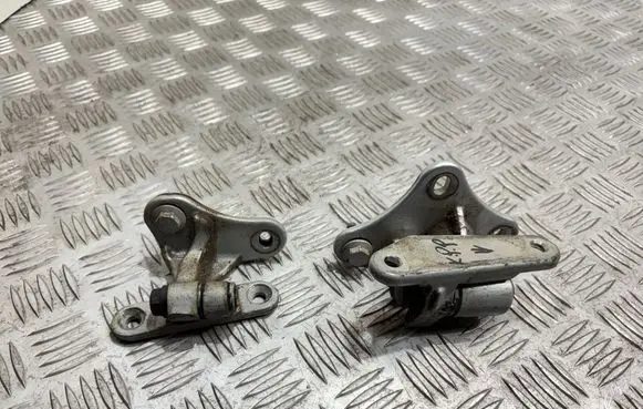 Front door hinge set