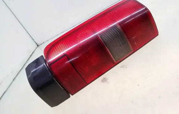Volvo S70 V70 V70 XC Rear/tail lights 3512318 3512424