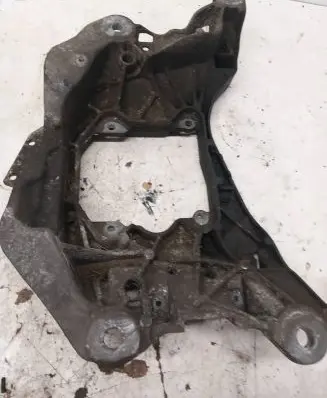 Audi A8 S8 D4 4H Gearbox mounting bracket 4G0399263A