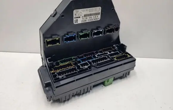 Mercedes-Benz E W212 SAM control unit A2129003614 2129003614