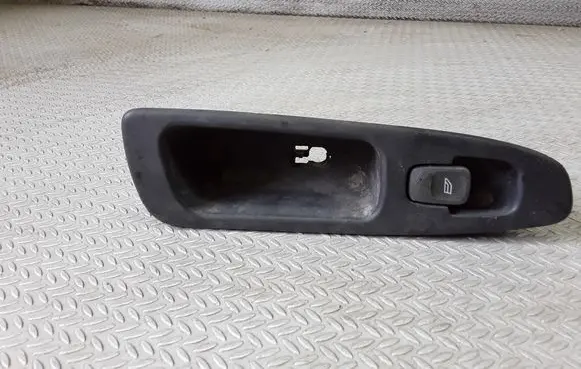 Volvo S40, V40 Electric window control switch