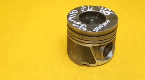 Alfa Romeo Mito Piston 