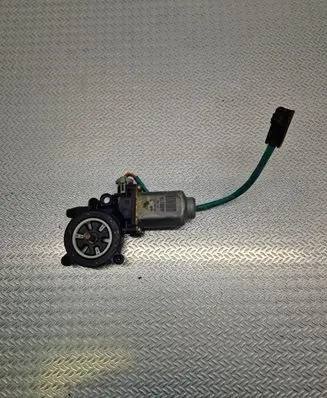 Nissan Almera N16 Front door window regulator motor 400601T4