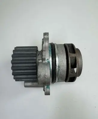 Volkswagen PASSAT B5.5 Water pump CP3338