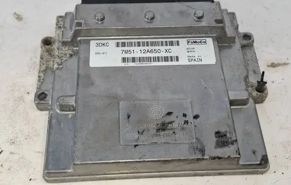 Ford Focus Engine control unit/module 7M5112A650XC