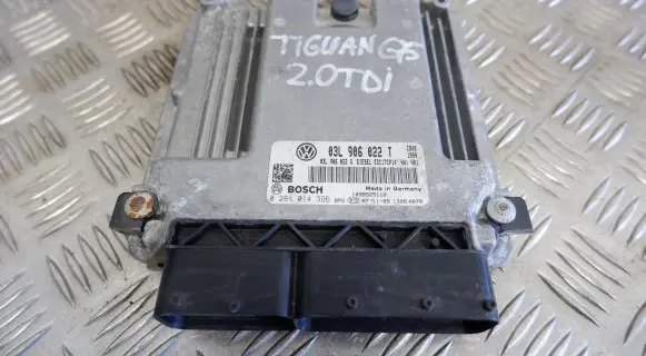 Volkswagen Tiguan Engine control unit/module 03L906022T 0281014396