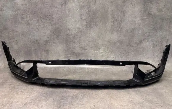 BMW X1 U11 Front bumper lip A2138851801 NULL