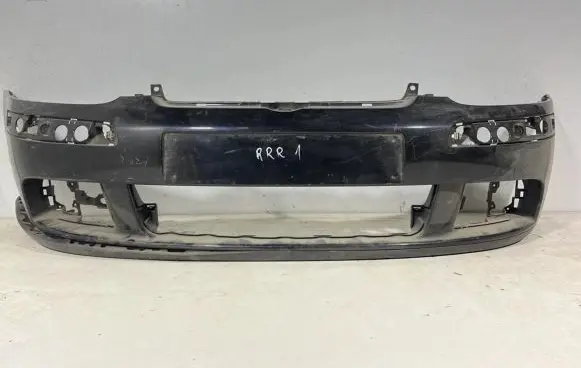 Volkswagen Golf V Front bumper 1K0807217 1K0807221