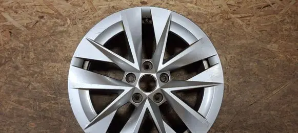 Skoda Octavia Mk4 R17 alloy rim 5E3601025 C03216