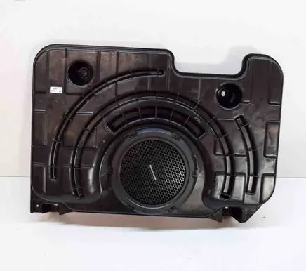 Maserati Levante Subwoofer speaker 8950005801 670100017