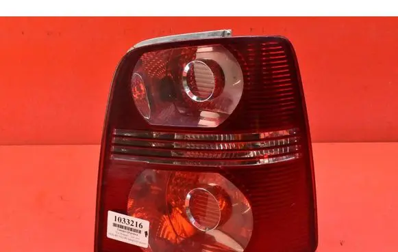 Volkswagen Cross Touran I Rear/tail lights 1T0945096N