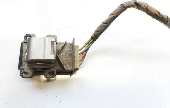 Honda FR-V Electric window control switch m20783