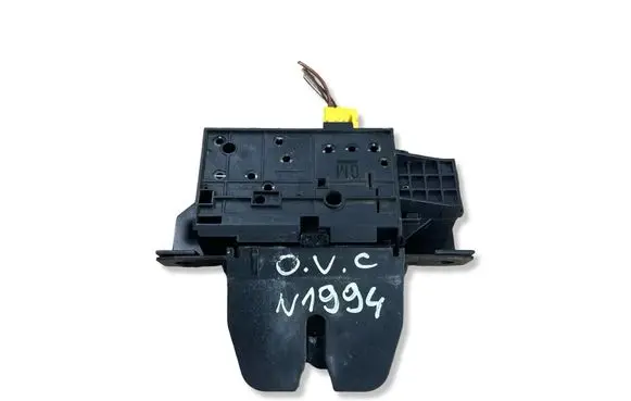 Opel Vectra C Tailgate/trunk/boot lock/catch/latch 495072894