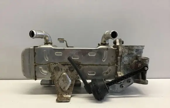 KIA Sorento EGR valve cooler 284162F140