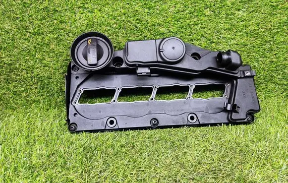 Audi A5 Sportback 8TA Rocker cam cover 03L103469A