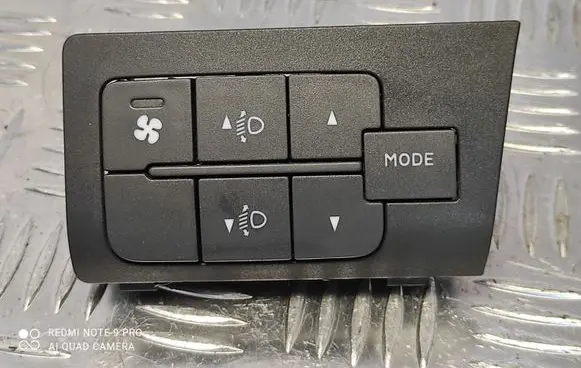Citroen Jumper Headlight level height control switch 7354213560