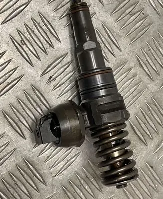 Audi A3 S3 8L Fuel injector 038130073AG