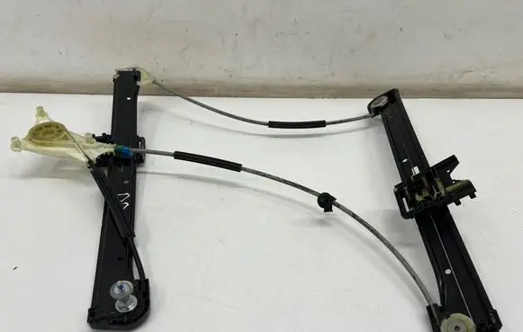 Audi A3 S3 8V Front window lifting mechanism without motor 8V4837462