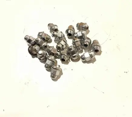 Nissan Navara Nuts/bolts 