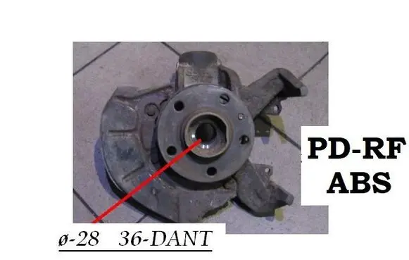 Skoda Octavia Mk1 (1U) Front wheel hub spindle knuckle 1J0407256AG 1J0407613G