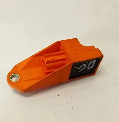 Volkswagen Touran I Airbag deployment crash/impact sensor 1T0909606 5WK43340