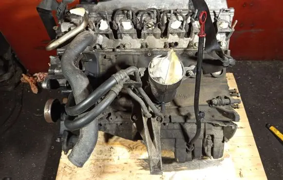 BMW 5 E39 Engine 29299052 DGF 1788900R