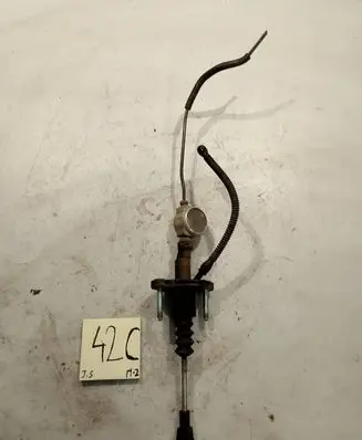 Opel Astra G Clutch master cylinder 90523769