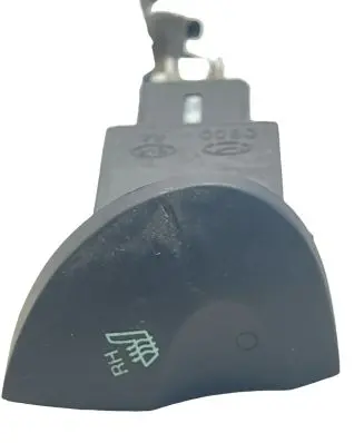 Hyundai H-1, Starex, Satellite Seat heating switch 93330 26050 40715E