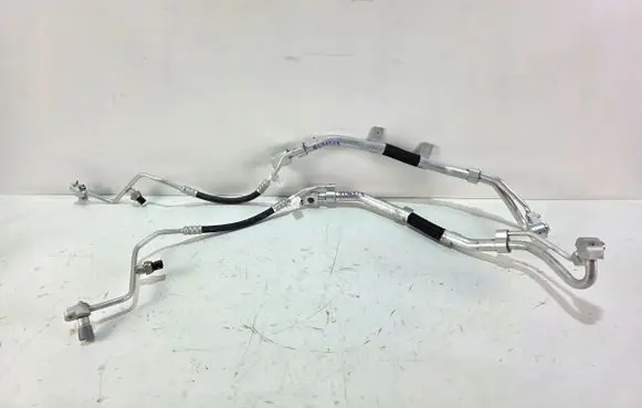 BMW X5 G05 Air conditioning (A/C) pipe/hose 