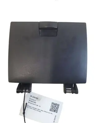 Hyundai Santa Fe Glove box 847452B000