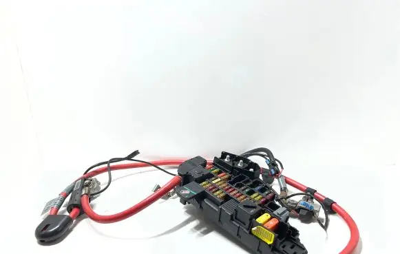 BMW 6 E63 E64 Fuse box set 6906601