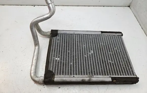 Hyundai H-1, Starex, Satellite Heater blower radiator