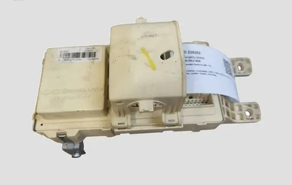 Hyundai Santa Fe Fuse module AK3337