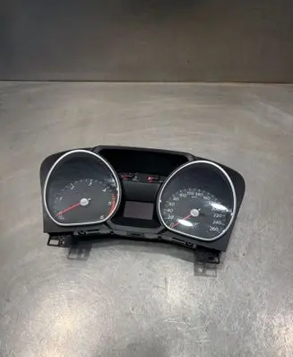 Ford Mondeo MK IV Speedometer (instrument cluster) 8M2T10849CC VP8M2T10849CC 8M2T14C088AC