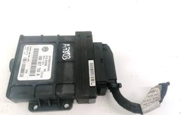 Volkswagen Touareg I Gearbox control unit/module 09D927750N UDDC001772