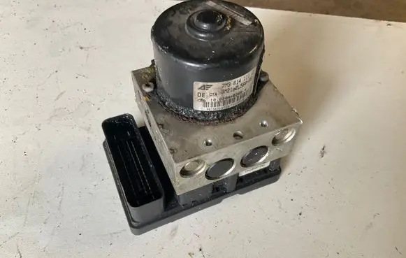 Volkswagen Sharan ABS Pump 7M3907379G 10092503173 5WK84012