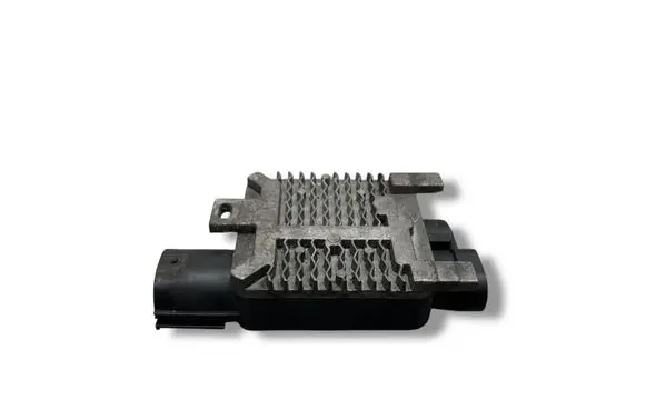 Ford Mondeo MK IV Coolant fan relay 940002904 006004468207
