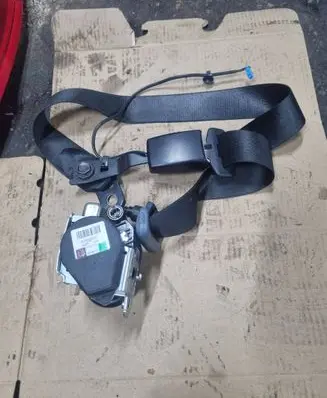 Mitsubishi Colt Front seatbelt 602873600 H12022