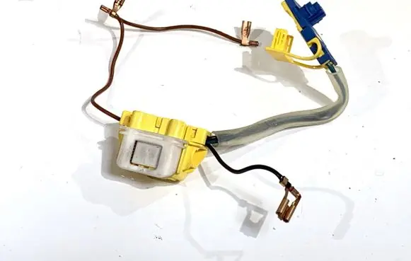 Volkswagen Touran I Airbag squib ring wiring 
