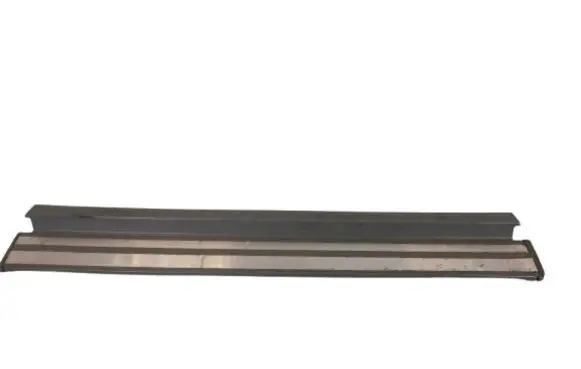 Mercedes-Benz E W124 Sill/side skirt trim 