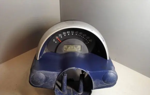 Smart ForTwo I Speedometer (instrument cluster) 110008872002 001184V015 0001187V019