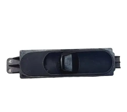 Mercedes-Benz Vito Viano W639 Electric window control switch A6395451413 ZGS002