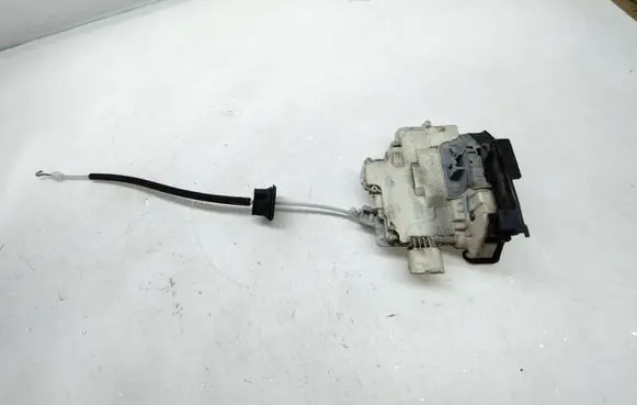 Audi Q7 4L Rear door lock 3C4839015C