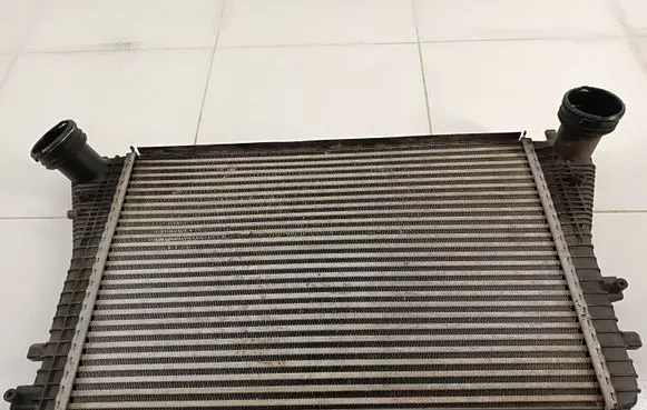 Skoda Yeti (5L) Intercooler radiator 0145803S 0756893