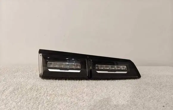 Peugeot 308 Tailgate rear/tail lights 9835300680 151124