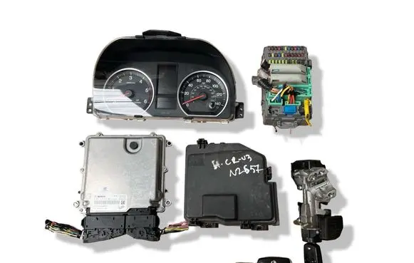 Honda CR-V Engine ECU kit and lock set 0281019232 37820RFWG05