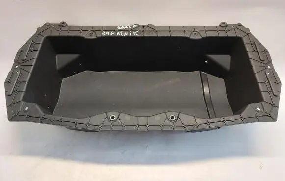 Renault Scenic E-Tech V Spare wheel section trim 849752135R-JLK01